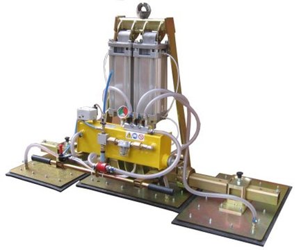 Vákuové manipulátory